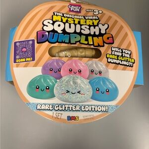 BIG Crazy Fun Mystery Squishy Dumpling - Rare Glitter Edition, BIG DUMPLING